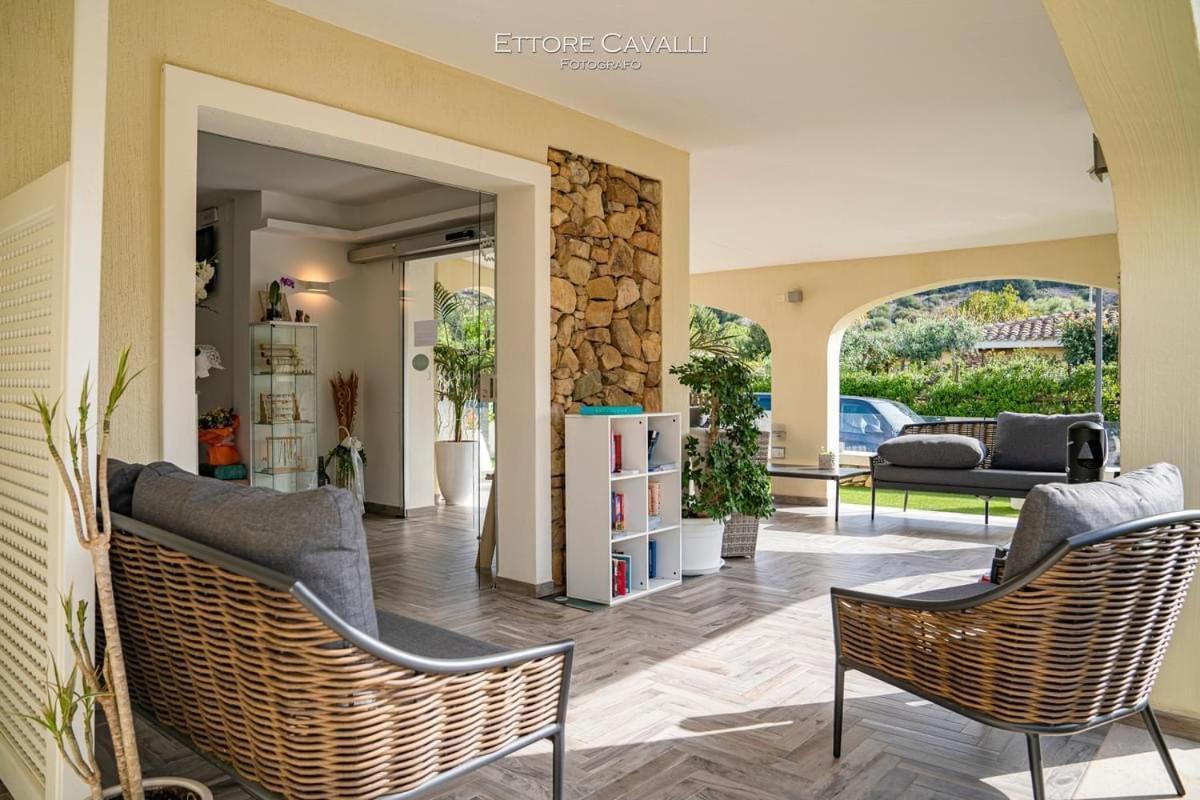 Suimi'S Hotel Villasimius Εξωτερικό φωτογραφία